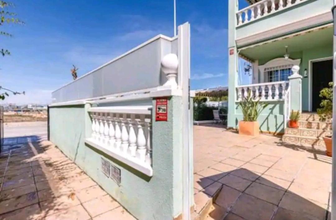 Bungalow Adaptado, Terraza Muy Grande Y Soleada. Gran Alacant Eksteriør bilde