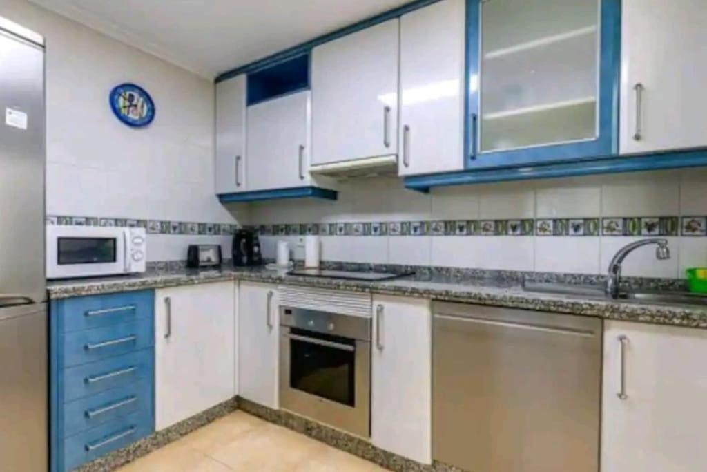 Bungalow Adaptado, Terraza Muy Grande Y Soleada. Gran Alacant Eksteriør bilde